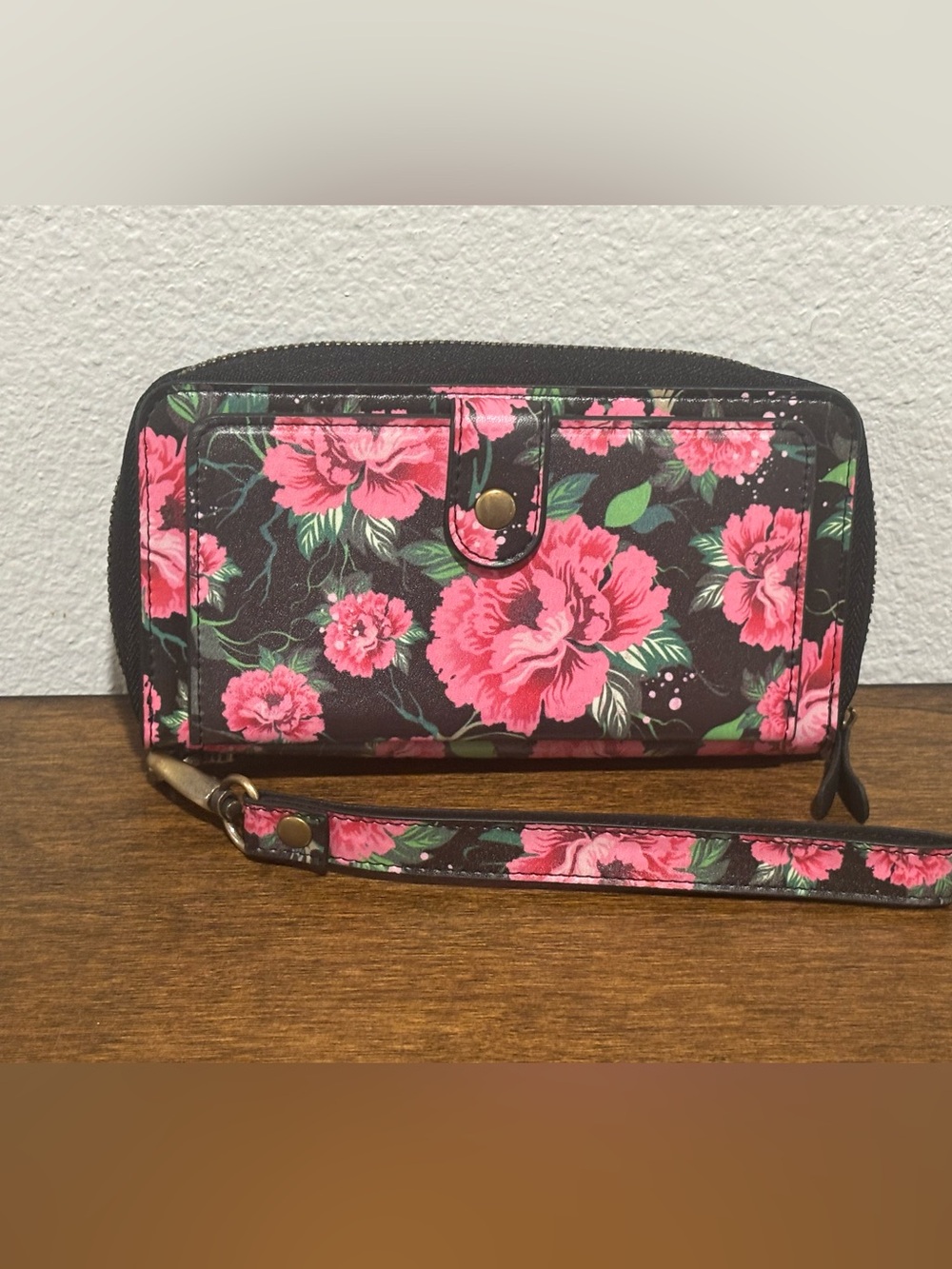 Floral Pink Wristlet Wallet - Black Background EUC